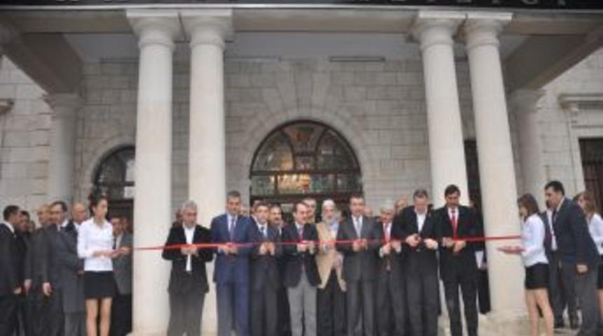 Valilik binası, restorasyonun ardından t&ouml;renle a&ccedil;ıldı