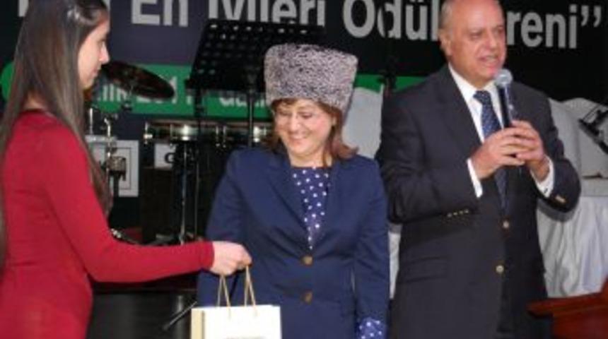 Fatma Şahin, yılın siyaset&ccedil;isi se&ccedil;ildi