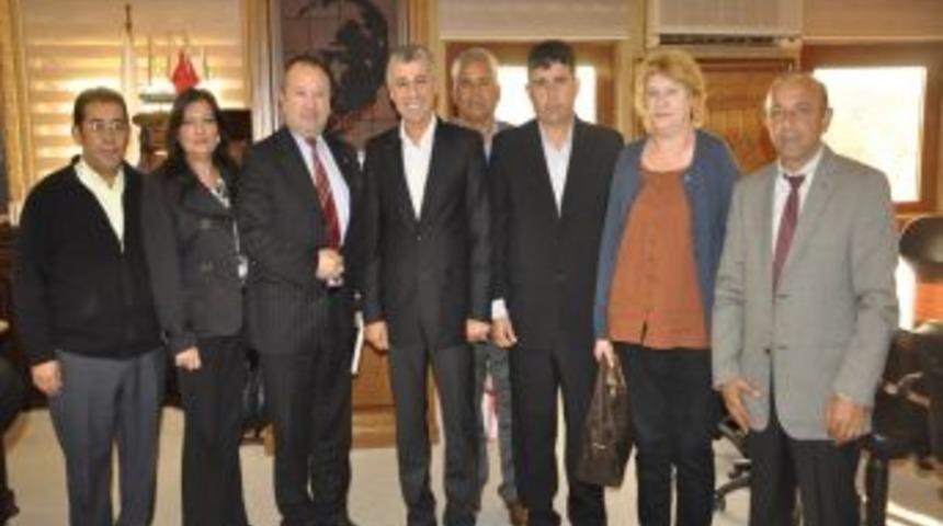 DSP'liler, S&ouml;zen'e hayırlı olsun ziyaretinde bulundu