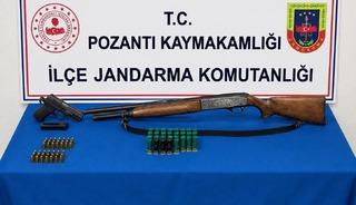 Pozantı&rsquo;da tabanca, t&uuml;fek ve uyuşturucu ele ge&ccedil;irildi