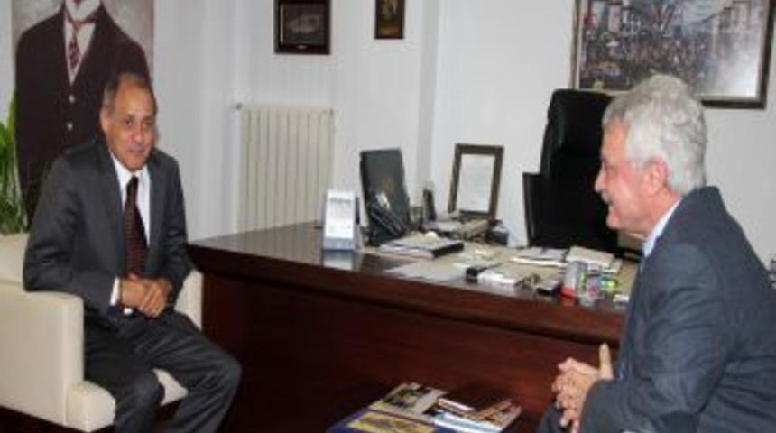 Başkan Tanık, b&uuml;y&uuml;kel&ccedil;ileri ağırladı