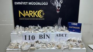 Otomobilden 110 bin uyuşturucu hap çıktı