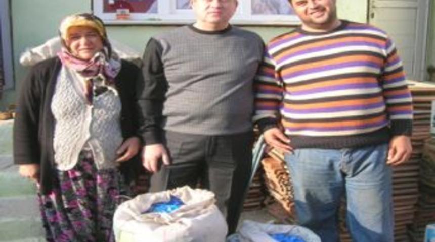 Yardımsever aile '15 bin adet mavi kapak' bağışladı