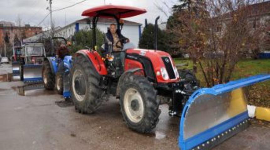 Karla ilk m&uuml;cadeleyi k&ouml;yl&uuml;ler yapacak