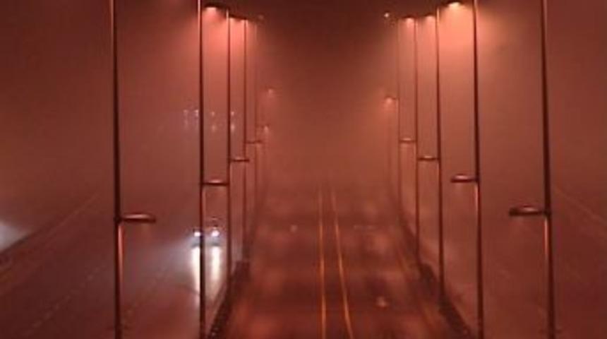 İstanbul&rsquo;da gece sis etkili oldu