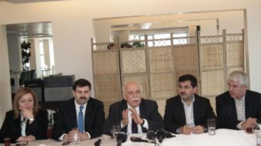 AK Partili vekiller, Eskişehir'de n&ouml;bet&ccedil;i milletvekili d&ouml;nemi başlattı