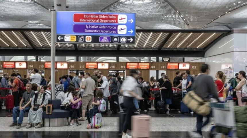 T&uuml;rkiye'deki havalimanlarında 9 ayda 193 milyondan fazla yolcu taşındı