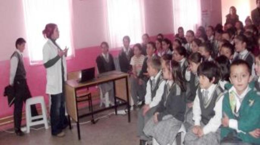 Öğrencilere sigaranın zararları anlatıldı