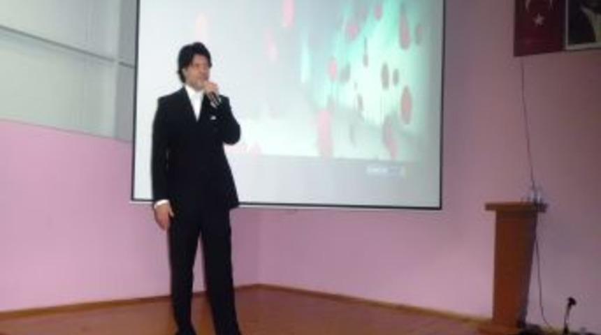 Reha Yeprem ve Taha Hopa'da hem g&uuml;ld&uuml;rd&uuml; hem d&uuml;ş&uuml;nd&uuml;rd&uuml;