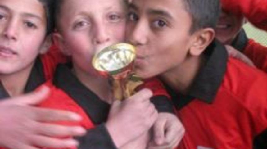 &Ouml;ğrenciler SODES turnuvası ile stres attı