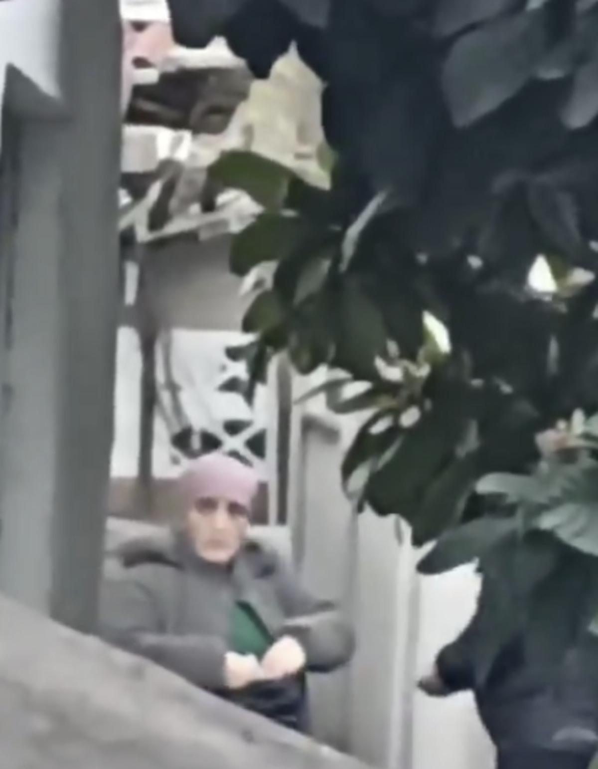  Torbacı neneler e operasyon! G&ouml;zaltına alındılar 3