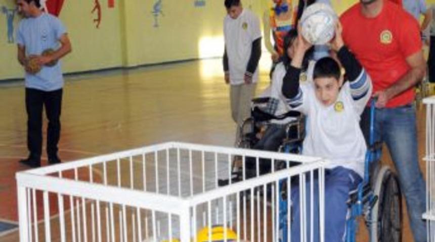 KM&Uuml;&rsquo;de 2. Engelliler Spor Ş&ouml;leni yapıldı