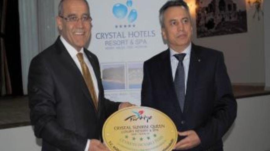 Bakanlık, 21 konaklama tesisini 'Yeşil Yıldız' belgesi ile &ouml;d&uuml;llendirdi