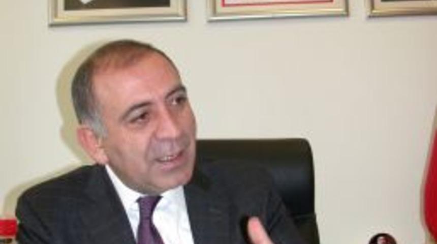 G&uuml;rsel Tekin:Cumhurbaşkanlığı s&uuml;resi kanuna konursa Anayasa Mahkemesi'ne gideriz