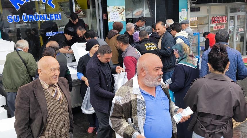 Tanesi 50 liraya satıldı! Kasalarla almaya geldiler