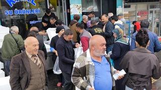 Tanesi 50 liraya satıldı! Kasalarla almaya geldiler