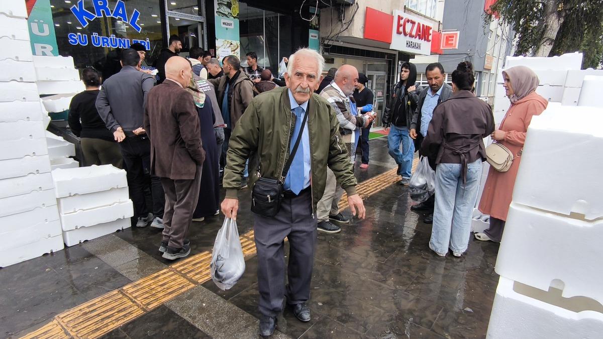 Tanesi 50 liraya satıldı! Kasalarla almaya geldiler 3