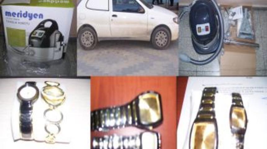 K&ouml;yl&uuml;leri dolandıran iki kişi yakalandı