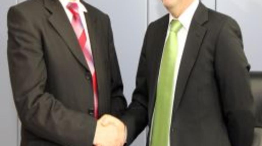 Belediye personeli bin 300 lira promosyon hediyesi alacak