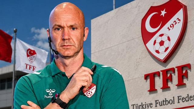 Anthony Taylor'dan göreve gelir gelmez ilk büyük değişiklik! Artık o da kırmızı kart