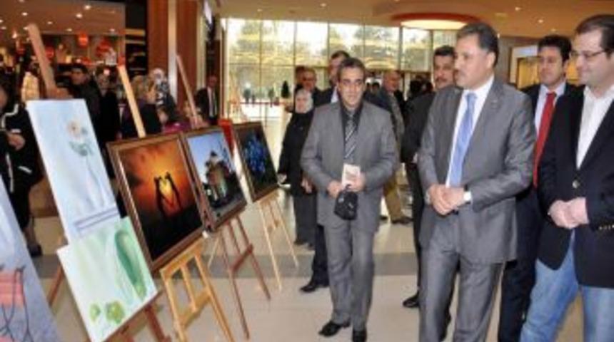 Malatya Belediyesi Sanat Merkezi kursiyerleri, sergi a&ccedil;tı
