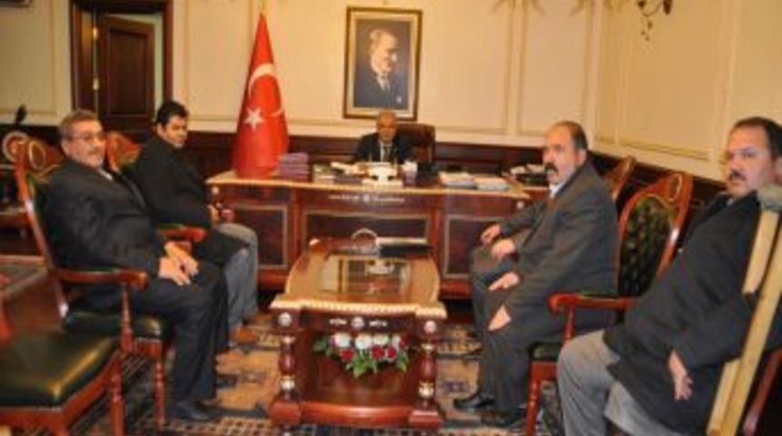 Vali Şent&uuml;rk: Dernekler illerin tanıtılmasına katkılar sağlar