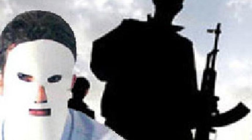 Teslim olan ter&ouml;ristten şoke eden ifade