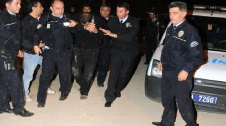 Bir milyon lirayı gasp eden zanlı teslim oldu