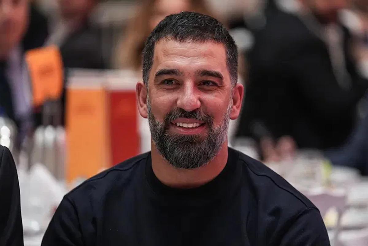 Arda Turan, Milli Takım iddialarını kibarca reddetti! "Ülkemin bayrağının olmadığı yerlerde..." 1