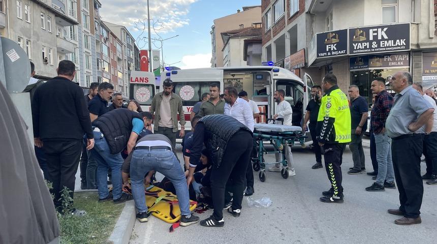 Samsun'da feci kaza! Otomobilin &ccedil;arptığı kadın ağır yaralandı