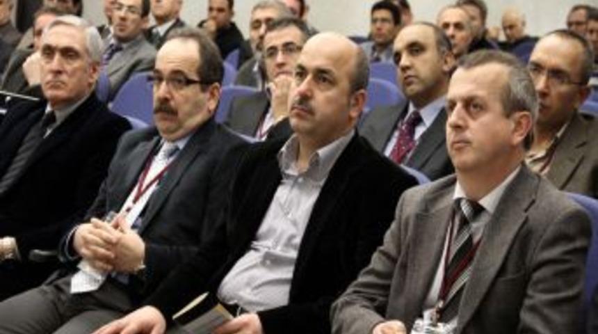 Hekimler, sağlık uygulamalarındaki sorunları masaya yatırdı