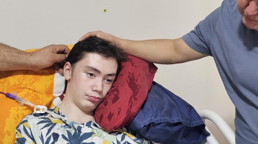 &Ouml;z&uuml;r diledi ama kurtulamadı! 15 yaşındaki Murat'ın hayatı karardı
