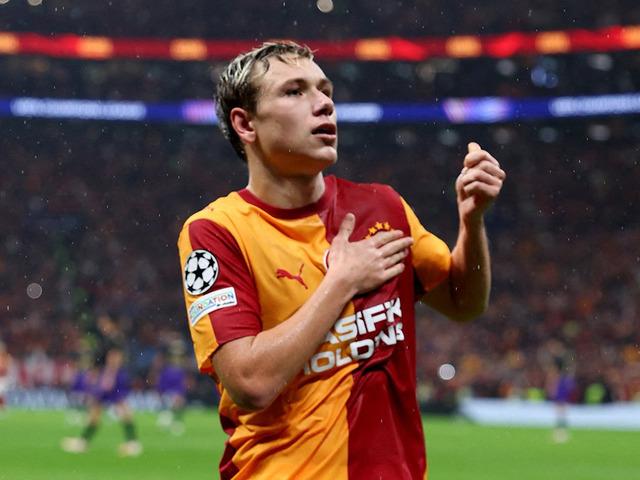 Galatasaray'da Batrakov hayalini kurduğu Barcelona'yı avladı! 