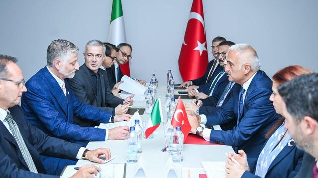 Kültür ve Turizm Bakanı Ersoy, İtalyan mevkidaşı Giuli ile bir araya geldi