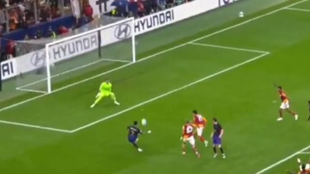 Joao Cancelo Galatasaray tribünlerini ayağa kaldırdı! Sevinci taraftarı çıldırttı