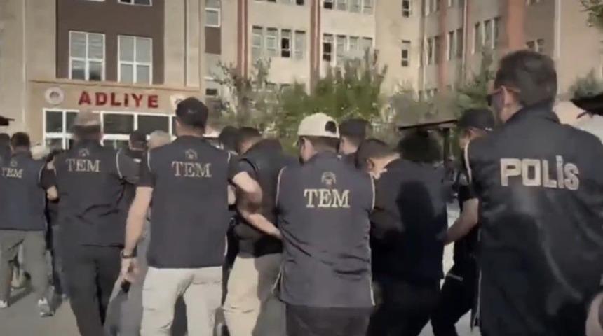 Kahramanmaraş Cumhuriyet Başsavcılığı'ndan ters kelep&ccedil;e g&ouml;r&uuml;nt&uuml;lerine soruşturma