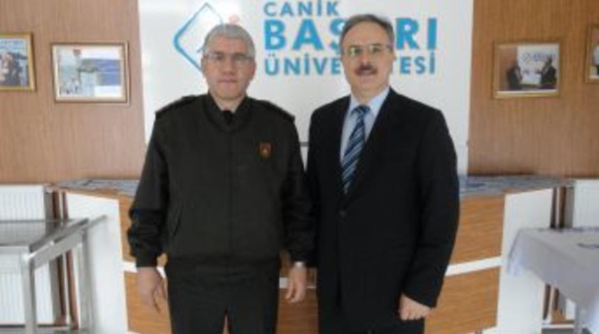 &Ouml;zel Canik Başarı &Uuml;niversitesi rekt&ouml;rl&uuml;ğ&uuml;ne atanan Prof. Bekdemir'e ziyaret