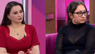 Esra Ezmeci Sultan'ın transparanına müdahale etti: "Kıyafet açık..."