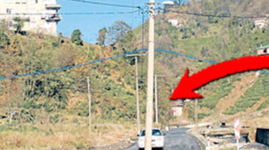 Ortada direk var yandan ge&ccedil;