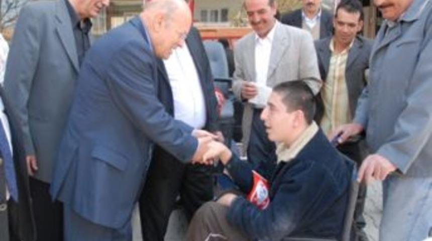 Uğurlu: Belediyenin t&uuml;m &ccedil;alışmalarında engellileri d&uuml;ş&uuml;n&uuml;yoruz