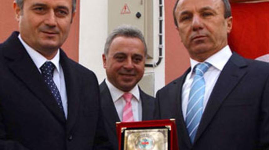 Eşinin vasiyeti i&ccedil;in herşeyini sattı!