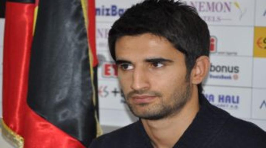 Eskişehirsporlu Alper Potuk: Artık Fenerbah&ccedil;e'deyim