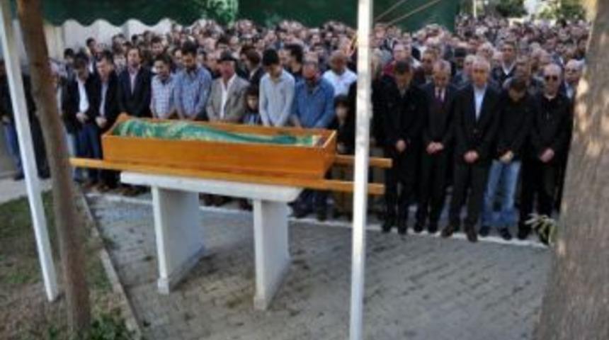 M&uuml;ft&uuml;oğlu ailesinin acı g&uuml;n&uuml;