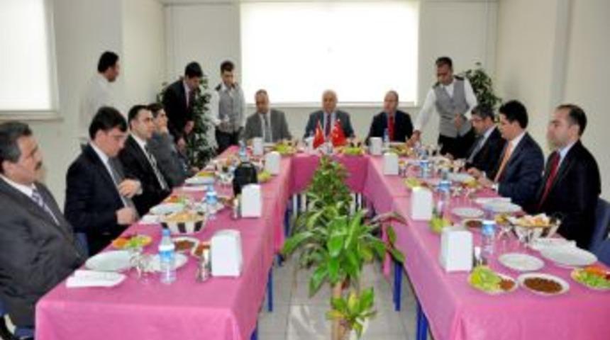 Vali &Ccedil;olak: Vatandaş odaklı bir y&ouml;netim peşindeyiz