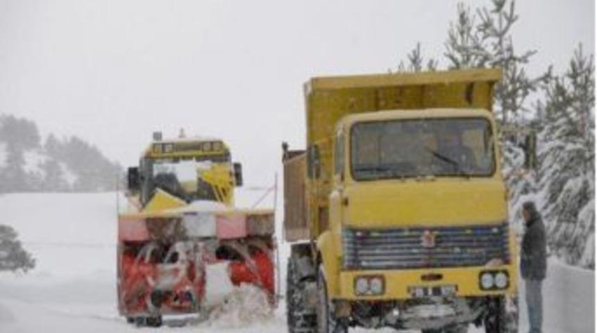 Ankara İl &Ouml;zel İdare, karla m&uuml;cadeleye hazır