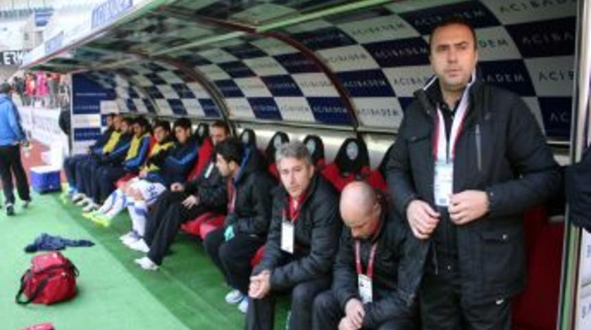 İBB Teknik Direkt&ouml;r&uuml; Arif Erdem