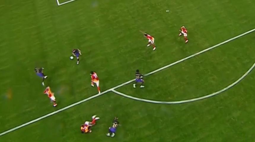 Galatasaray-Barcelona ma&ccedil;ında pasif ofsayt tartışması! Attıkları gol kurallara uygun mu?