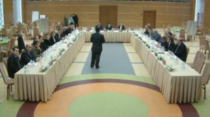 Vali Şahin: Yolsuzluğun &ouml;nlenmesinde otomasyona ge&ccedil;ilmesinin payı b&uuml;y&uuml;k