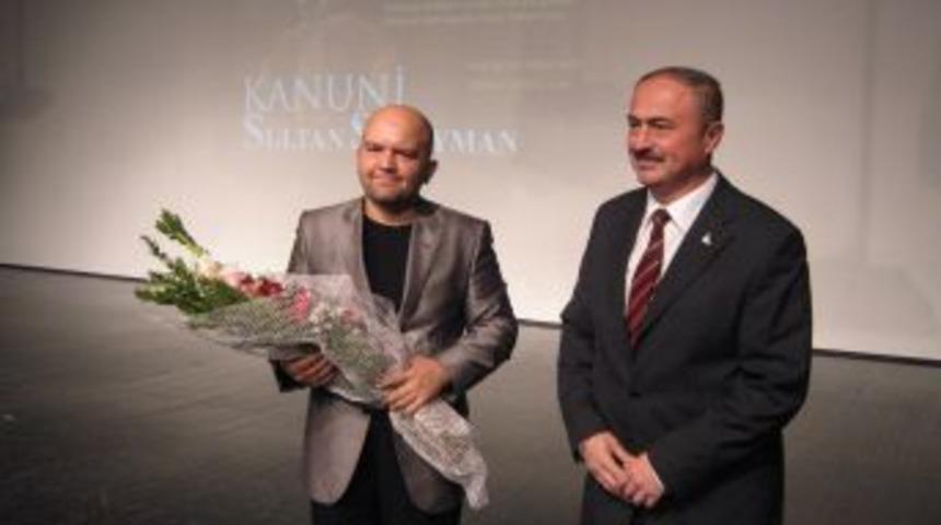 Uğurluel: Kanuni adaletli, H&uuml;rrem &ccedil;ok şefkatliydi