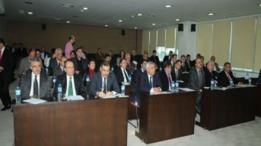 Adana'da belediyelerin b&uuml;t&ccedil;eleri belirlendi